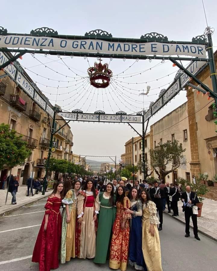 Rinaldo Holiday Home Sambuca di Sicilia Eksteriør bilde